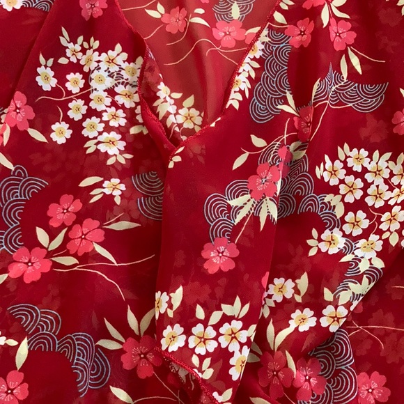 LuLaRoe Monroe - sz S, red floral - Picture 2 of 5